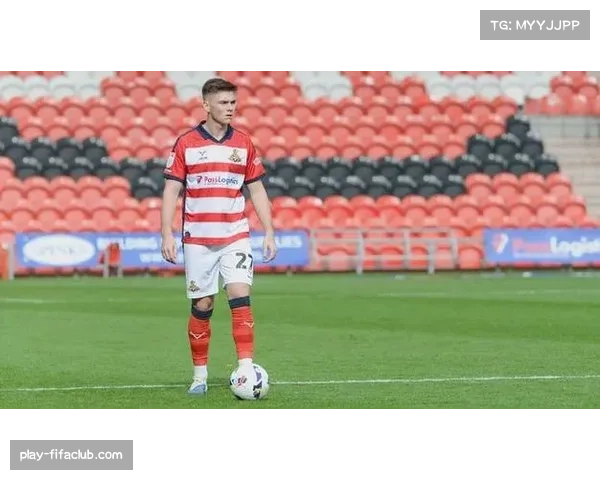 唐卡斯特凭戈茨梅开二度半场领先格林斯比英锦赛形势占优